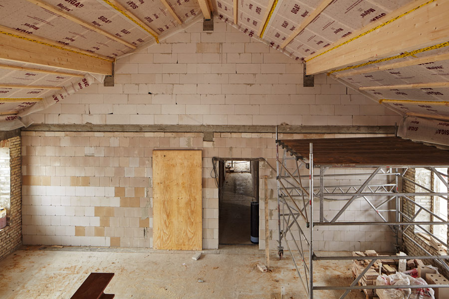 der ursprüngliche grundriss wird neu strukturiert // the original floor plan is being restructured